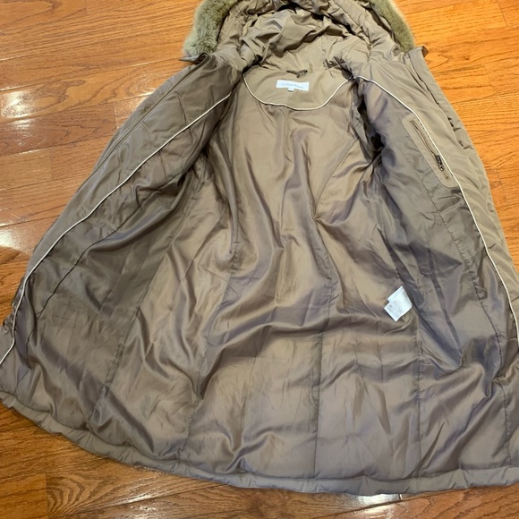 Luxurious Calvin Klein Down Coat Latte Gold Accents XS - Picture 9 of 13